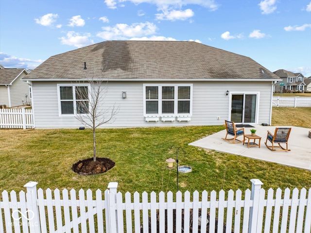 15977 Bugle Ridge Drive, Noblesville, IN 46060