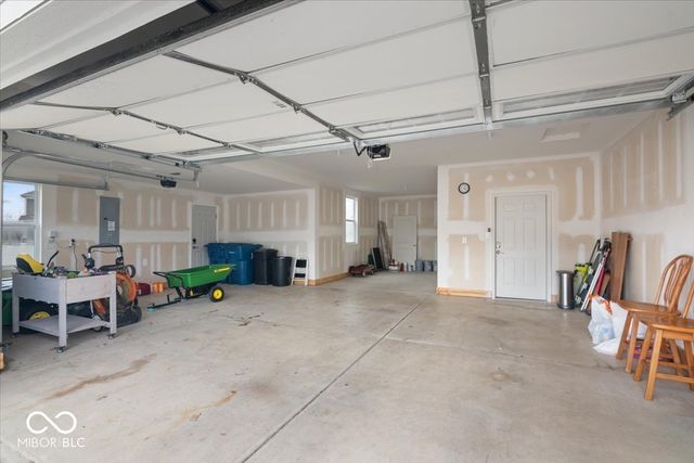 15977 Bugle Ridge Drive, Noblesville, IN 46060