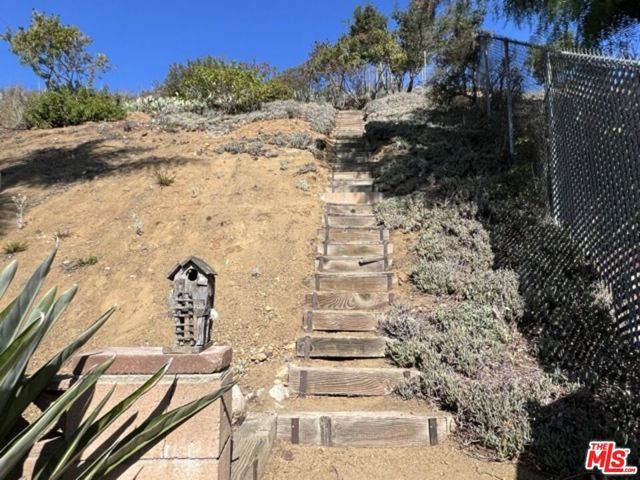 729 Kenmore Circle, Newbury Park (thousand Oaks), CA 91320