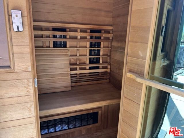 729 Kenmore Circle, Newbury Park (thousand Oaks), CA 91320