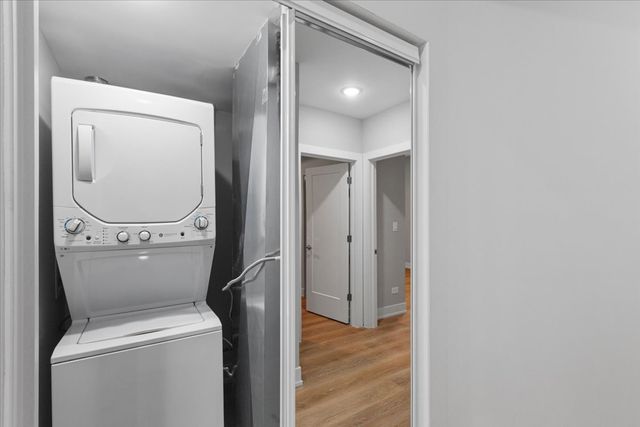 3001 N Central Park Avenue S2, Chicago, IL 60618