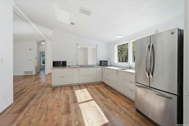 1535 Freshwater, Bulverde, TX 78163