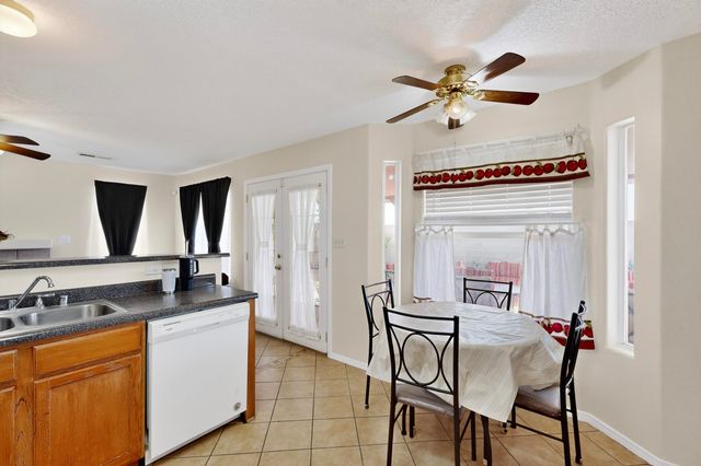 8832 Templeton Avenue SW, Albuquerque, NM 87121