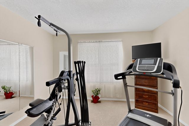 8832 Templeton Avenue SW, Albuquerque, NM 87121