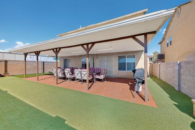 8832 Templeton Avenue SW, Albuquerque, NM 87121