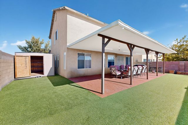 8832 Templeton Avenue SW, Albuquerque, NM 87121