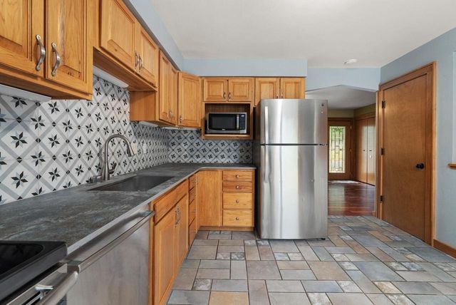 6021 Meadowood Drive, Madison, WI 53711