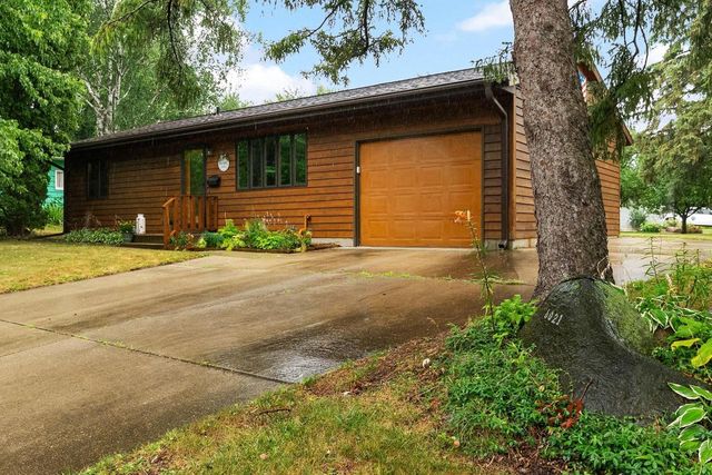 6021 Meadowood Drive, Madison, WI 53711