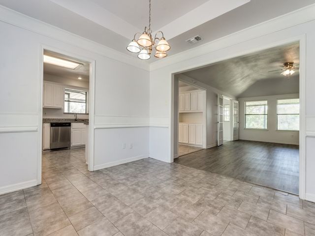 2603 Lake Ridge Road, Glenn Heights, TX 75154