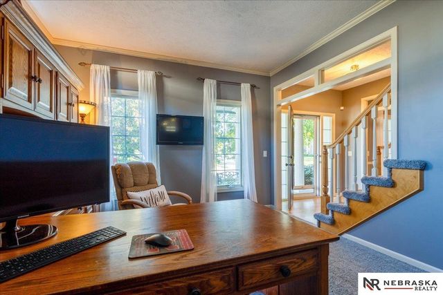 3936 S 192nd Avenue, Omaha, NE 68130