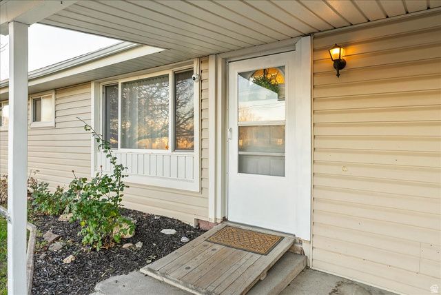 2091 W 6200 S, Taylorsville, UT 84129