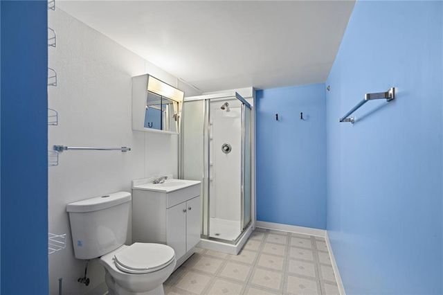 126 SE Moore Street, Blue Springs, MO 64014