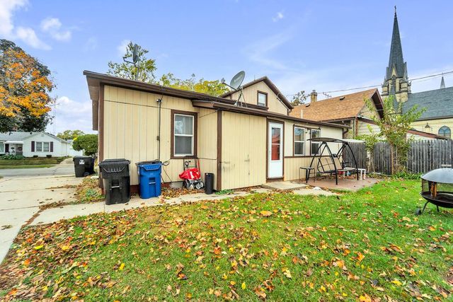 1427 Erie STREET, Racine, WI 53402