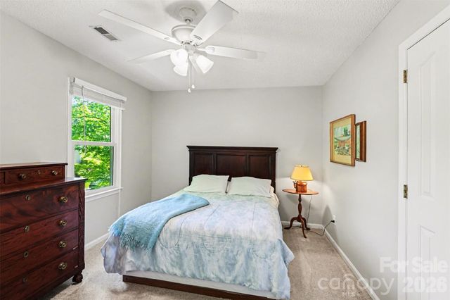 7218 Glen Brook Lane, Charlotte, NC 28269