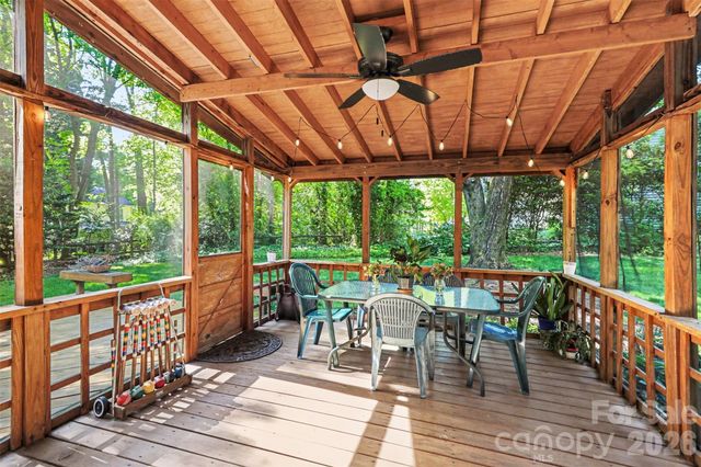 7218 Glen Brook Lane, Charlotte, NC 28269