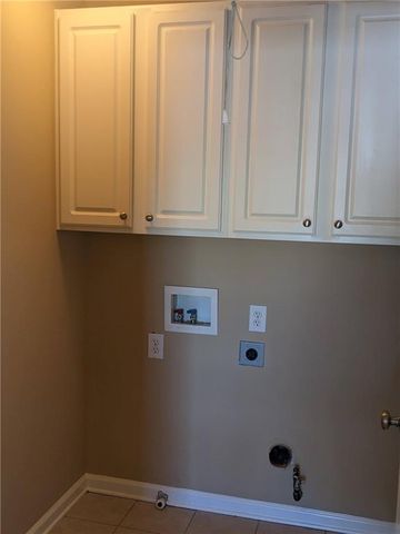 8730 Radford Lane, Suwanee, GA 30024