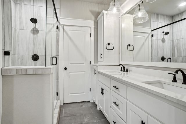 209 Legacy Boulevard, Weatherford, TX 76085