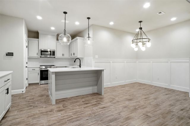 209 Legacy Boulevard, Weatherford, TX 76085