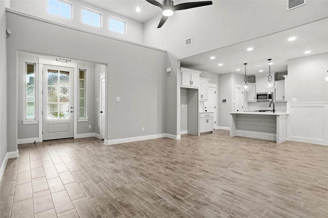 209 Legacy Boulevard, Weatherford, TX 76085