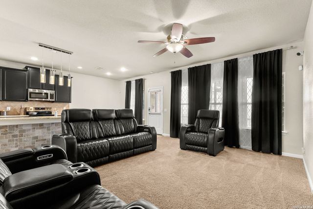 721 Great Cloud, New Braunfels, TX 78130