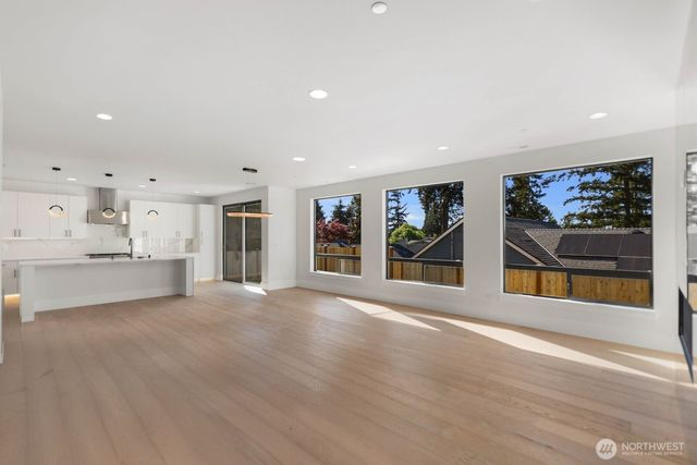 16211 Simonds Road NE, Kenmore, WA 98028