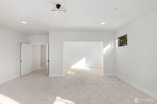 16211 Simonds Road NE, Kenmore, WA 98028