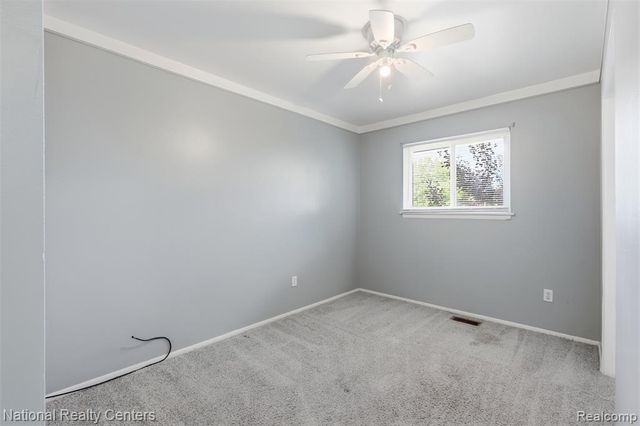 16021 Dugan Street, Roseville, MI 48066
