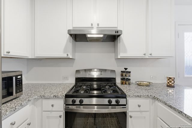 7259 Rosada Way, San Antonio, TX 78218