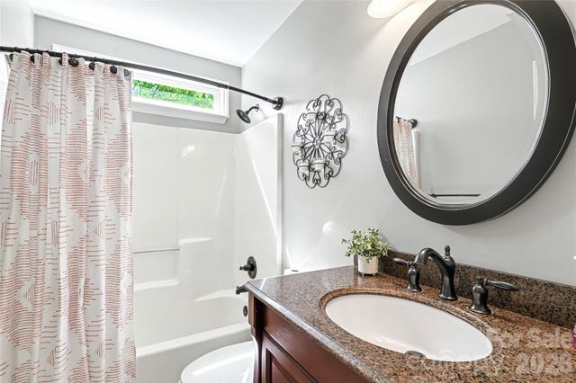 804 Mill Run Drive, Charlotte, NC 28209