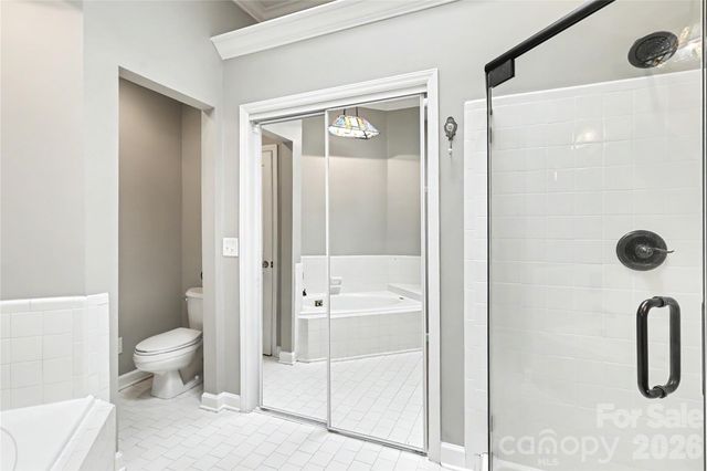 804 Mill Run Drive, Charlotte, NC 28209