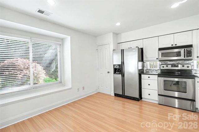 804 Mill Run Drive, Charlotte, NC 28209