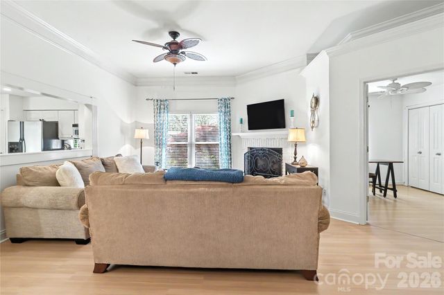 804 Mill Run Drive, Charlotte, NC 28209