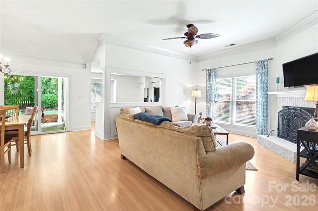 804 Mill Run Drive, Charlotte, NC 28209