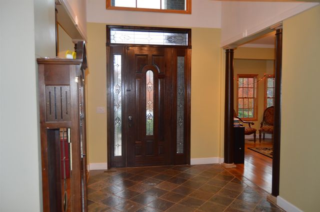 236 Tims Ford Dr, Winchester, TN 37398