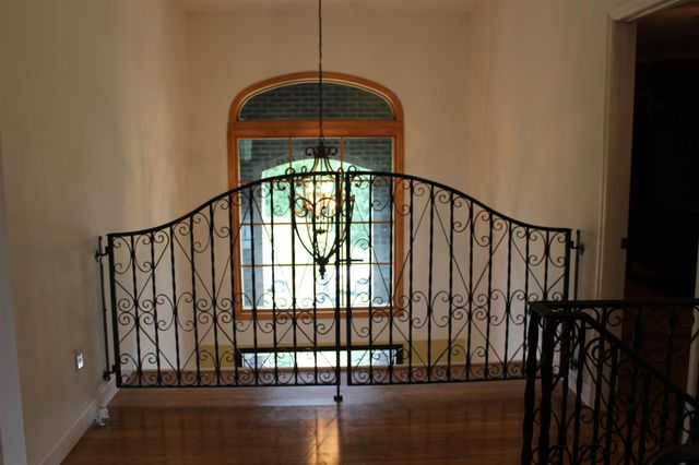 236 Tims Ford Dr, Winchester, TN 37398