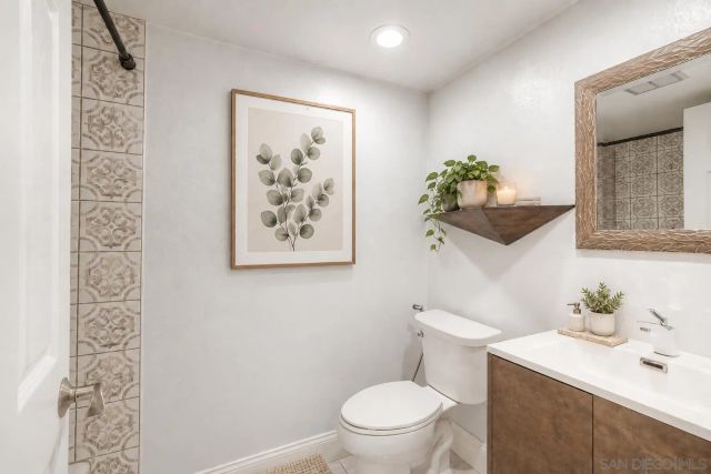 12056 Caminito Campana, San Diego, CA 92128