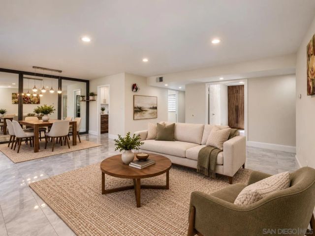 12056 Caminito Campana, San Diego, CA 92128