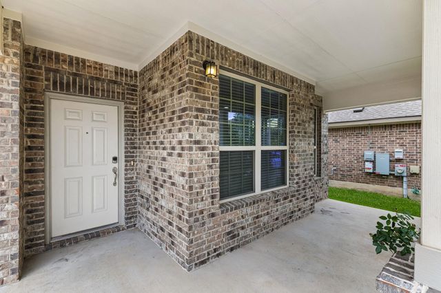 301 Rimrock CT, Bastrop, TX 78602