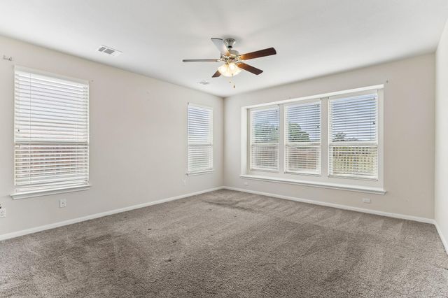 301 Rimrock CT, Bastrop, TX 78602