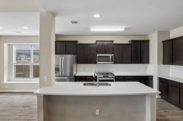 301 Rimrock CT, Bastrop, TX 78602
