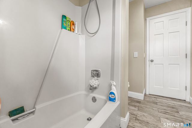 3 Cardinal Lane, Naugatuck, CT 06770