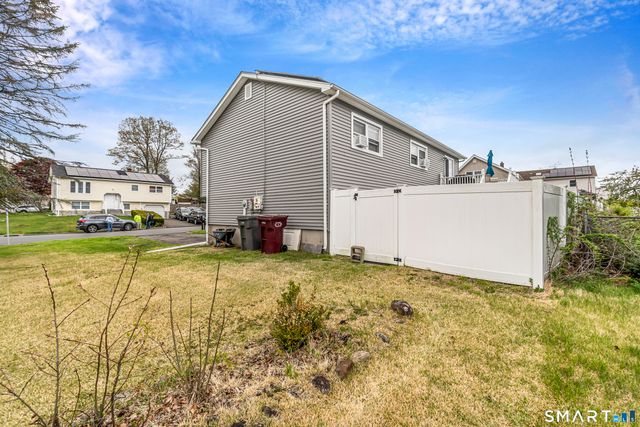 3 Cardinal Lane, Naugatuck, CT 06770