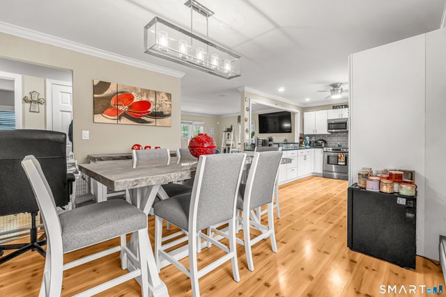 3 Cardinal Lane, Naugatuck, CT 06770