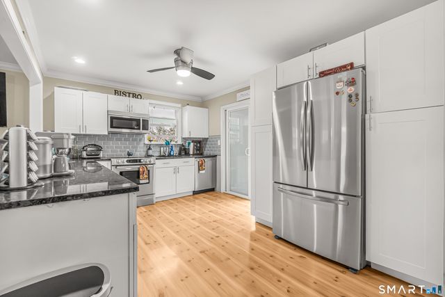 3 Cardinal Lane, Naugatuck, CT 06770
