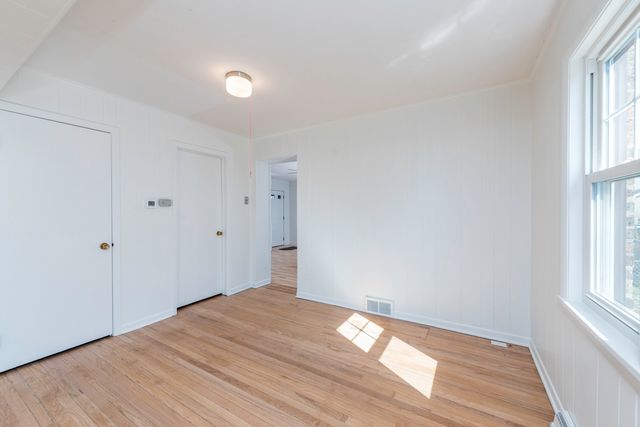 33771 N 2nd Street, Grayslake, IL 60030