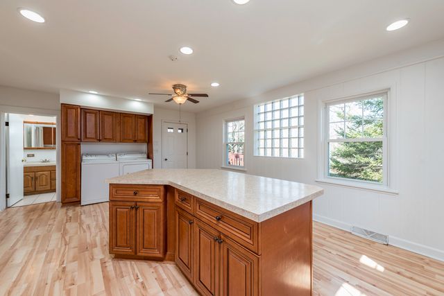 33771 N 2nd Street, Grayslake, IL 60030