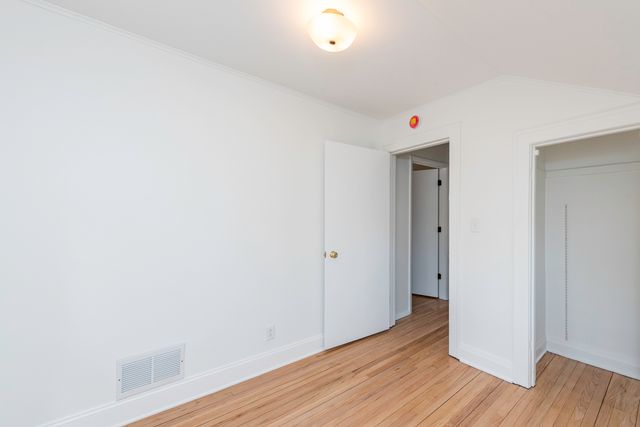 33771 N 2nd Street, Grayslake, IL 60030