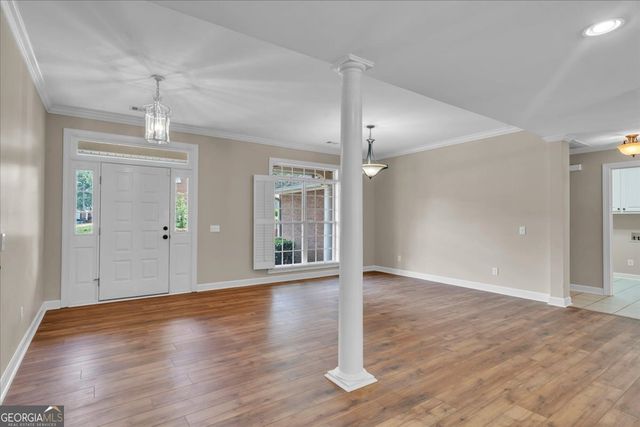300 Oak Pointe Drive, Dublin, GA 31021