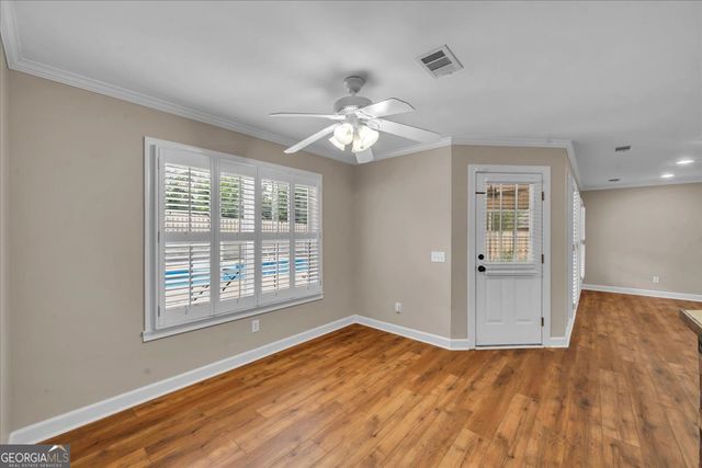 300 Oak Pointe Drive, Dublin, GA 31021