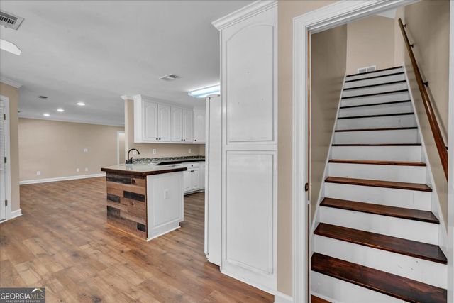 300 Oak Pointe Drive, Dublin, GA 31021